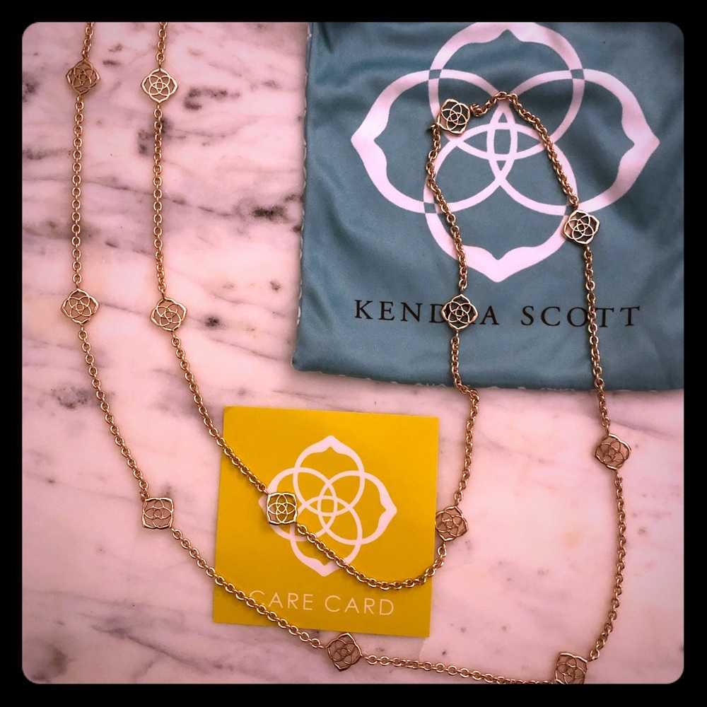 Kendra Scott Devalyn necklace rose gold